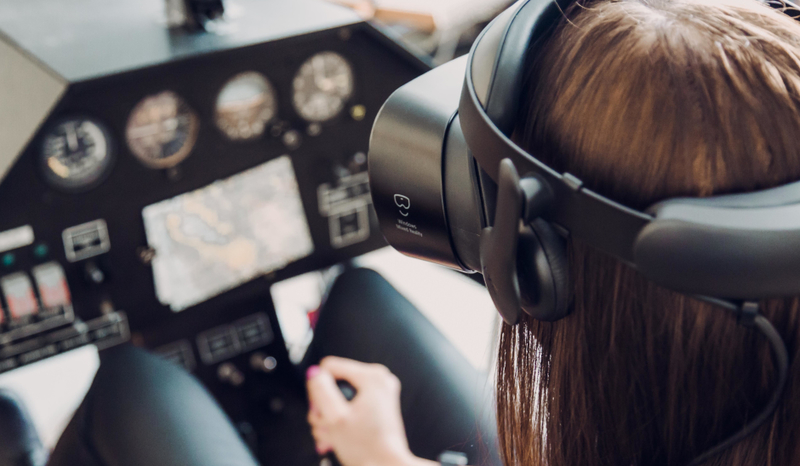 Parodoje „STUDIJOS 2019“ – galimybė virtualioje realybėje pilotuoti lėktuvą virš Vilniaus